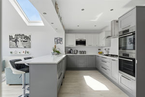 Photo 60- click for photo gallery